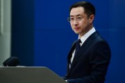 天降五夫外交部：民进党当局利用所谓“邦交国”搞政治操弄图谋是自欺欺人把戏